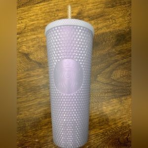 NWT Starbucks 2021 Holiday Iridescent Icy White Venti sized Tumbler.
